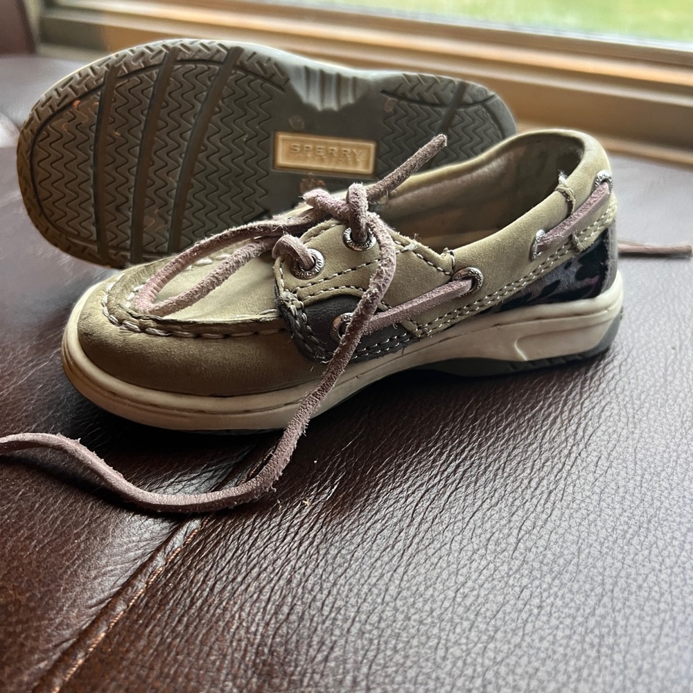 Toddler girls sperry